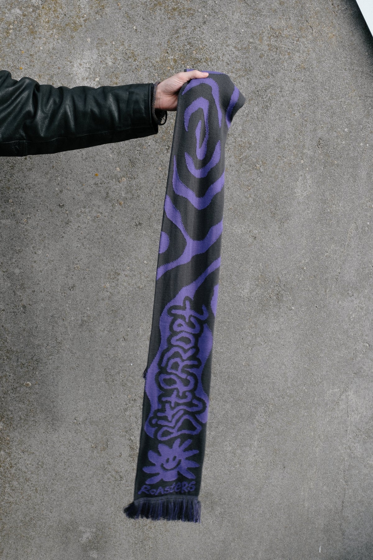 Bitterzoet Coffee Roasters x Leon de Bruijn Scarf